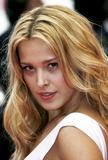 Petra Nemcova & Her Glorious Cleavage Pictures