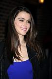 th_07931_Rachel_Weisz_Lettermans_Show_NYC_091209_009_122_356lo.jpg