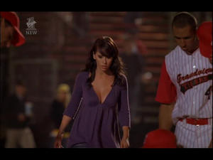 http://img230.imagevenue.com/loc593/th_33503_JenniferLoveHewitt_GhostWhisperer_123_593lo.jpg