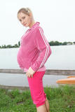 Nadia - Pregnant 1b6i3toqxll.jpg