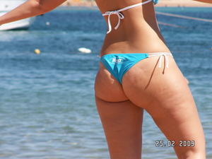 Beach-Sexy-Mini-Bikini-x24-d1qncvrmyk.jpg